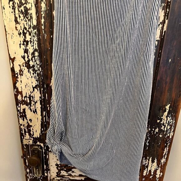 Wandering Dreams size Small bottom knot dress. - Picture 3 of 9